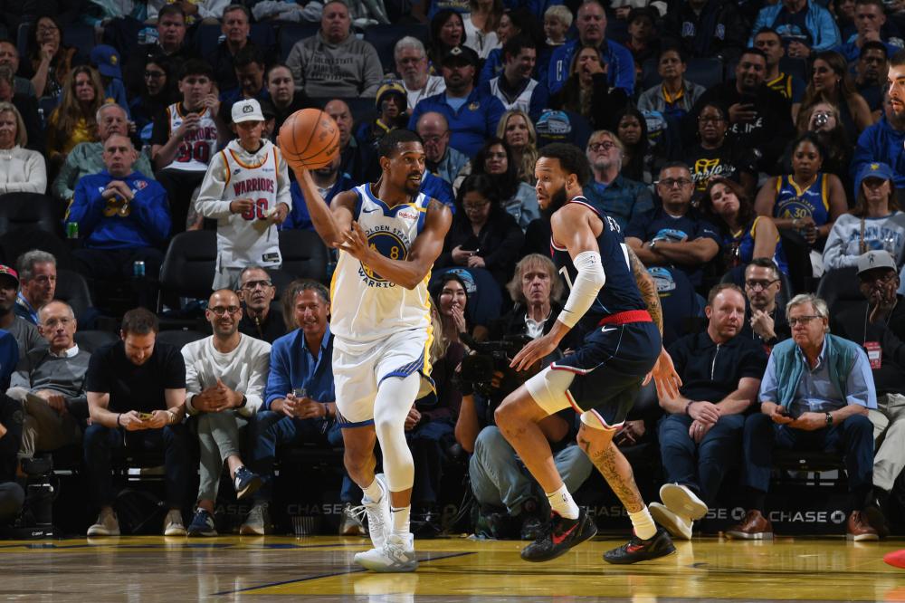 流言四起 流言四起