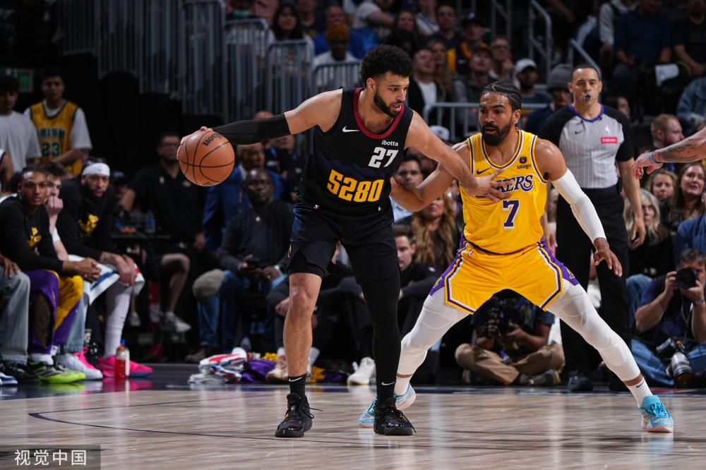 亚马尔的表 亚马尔的表